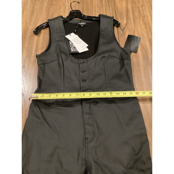 Retrofete Mckinnon Black Coated Denim Jumpsuit Plunge Flare Leg XL NWT - Picture 11 of 11